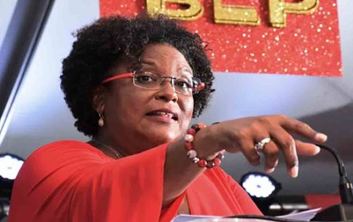 Primera ministra de Barbados alerta sobre amenaza militar de EE. UU. y reafirma al Caribe como zona de paz