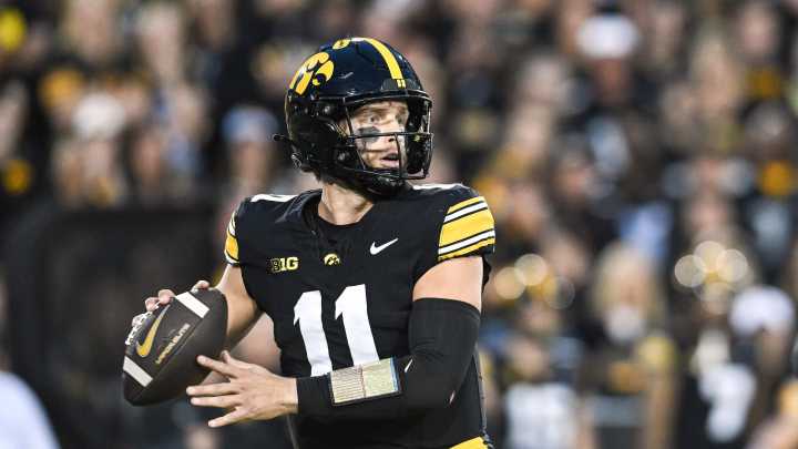 Grading Iowa football's offense, defense, special teams vs Penn State