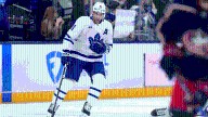 Tavares reaches 500 NHL goals by scoring for Maple Leafs