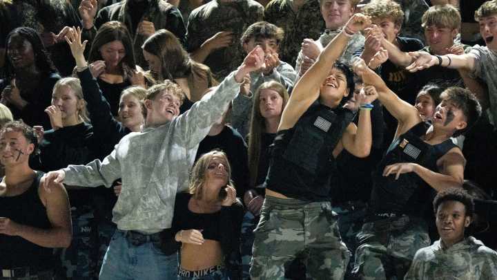 Iowa high school football schedule Week 8, see every IHSAA game
