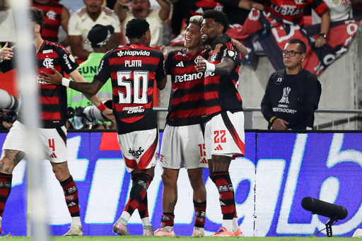 Carrascal guía a Flamengo a victoria 1-0 sobre Racing en ida de semifinales de Copa Libertadores
