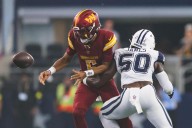 Commanders QB Jayden Daniels leaves Cowboys game with injury