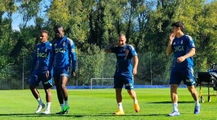 Solo dos días para el Real Oviedo-Levante: Santi Cazorla, con el grupo