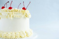This Massively Sweet ‘Cake Picnic’ With Hundreds Of Treats Is Coming To NYC
