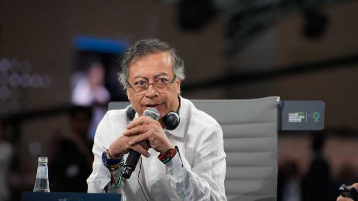 Presidente Gustavo Petro arremete contra la Comisión VII del Senado por aplazar discusión de la reforma de la salud hasta que se tramite la tributaria