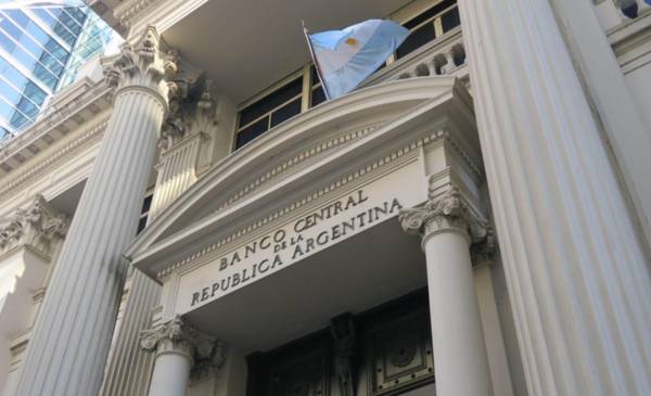 ¿Incertidumbre, riesgo o estabilidad? Qué efecto tendrá el swap en la economía argentina