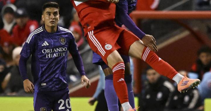 Cuypers scores 2 goals and the Fire advance out of the wild card round with 3