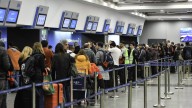 Hay asamblea de pilotos en Aeroparque y podría haber demoras en vuelos