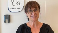 “Estamos inventando la medicina de cautiverio”: Israel se prepara para recibir a rehenes de Hamás por más de 700 días