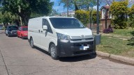 Le robaron la camioneta mientras descargaba mercadería en Av. Galicia y la encontró a dos kilómetros