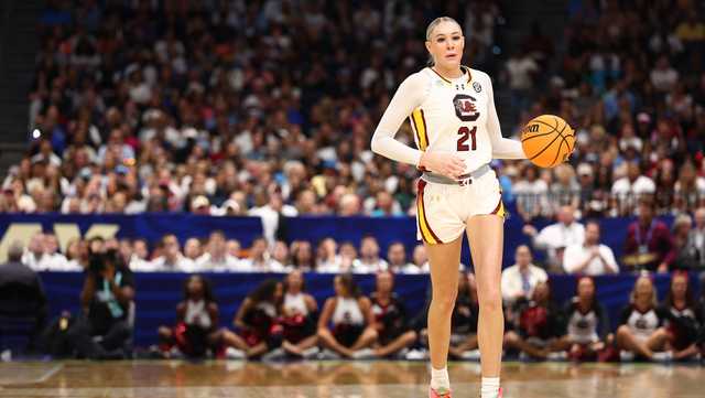 Gamecock Chloe Kitts to miss season after ACL tear
