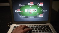 El Gobierno de Brasil prohíbe hacer apuestas online a quienes reciben un subsidio estatal destinado a las familias con menos recursos