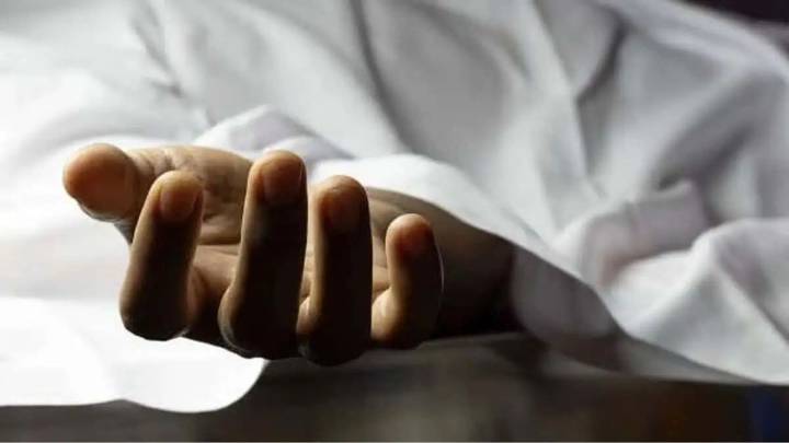 Woman hangs self in Delhi's Shahbad Dairy, husband held for dowry harassment