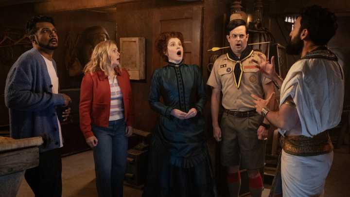 Ghosts' Utkarsh Ambudkar Teases 'Special' Halloween Episode, What He Learned From Rose McIver Ahead Of His Directorial Debut