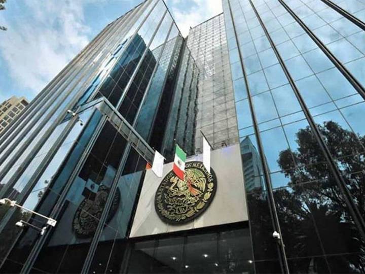 FGR y UIF detectan esquema de triangulación financiera en fraude a CFE