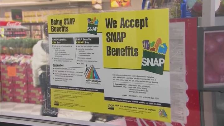 Washington senators weigh in as Congress battles over SNAP, WIC funding