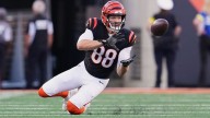 Bengals' Mike Gesicki exits vs. Packers with pectoral injury