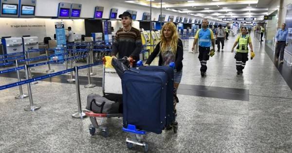Vacaciones 2026: ¿conviene comprar pasajes ahora o esperar después de las elecciones?