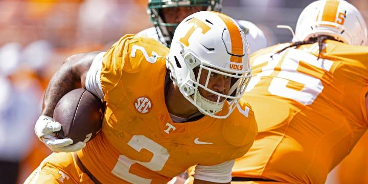 Tennessee set for primetime showdown against Alabama