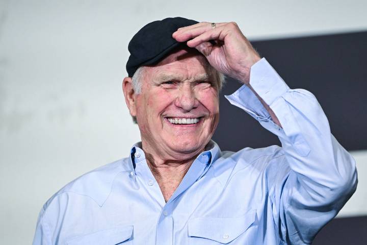 Stage Is Set as Terry Bradshaw Makes Personal Announcement Away From FOX NFL Sunday Terry Bradshaw has an exciting new update on his achievement this week and no it's not about his broadcasting career