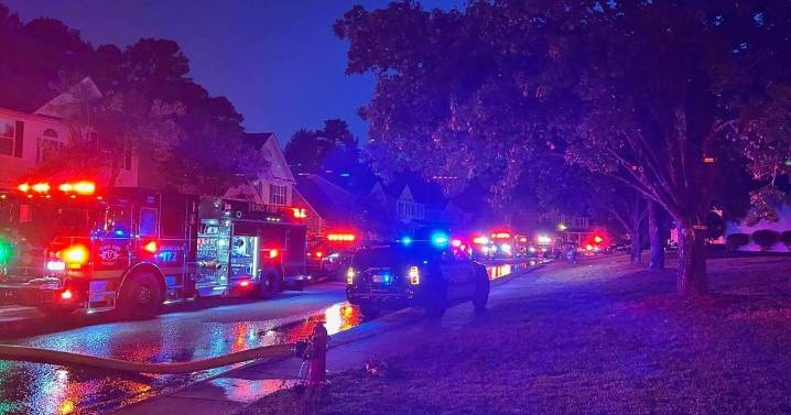 One found dead, two firefighters injured in Lexington house fire