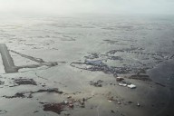 Alaska airlifting hundreds from storm-devastated coastal villages