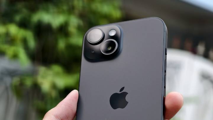 iPhone 15 now the cheapest iPhone in India: Is it better than iPhone 16e? Here’s how to get the deal online