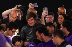Milei activa una serie de recorridas clave para impulsar a La Libertad Avanza: la estrategia en la recta final de la campaña