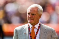 Browns’ 2025 QB Cap Hit Perfectly Sums Up Cleveland’s Ongoing Nightmare