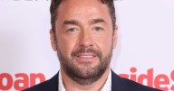 Comedian Jason Manford shares Storm Amy 'Final Destination' moment on flight