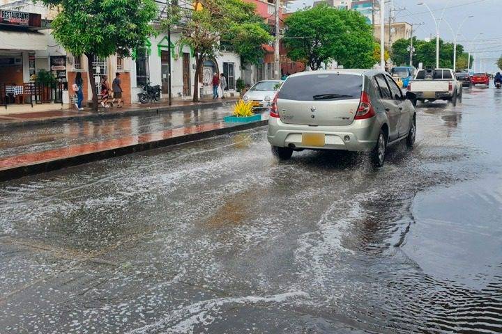 ¡A buscar canoa! Santa Marta y la Sierra se alistan para un fin de semana bajo el agua