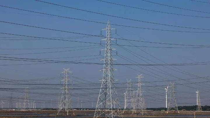 Electricity Bill 2025 preserves federal balance, says Centre
