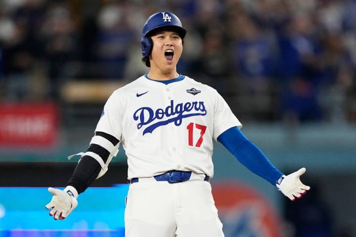 Another big Sho: Ohtani hits 2 homers, ties record with 4 extra