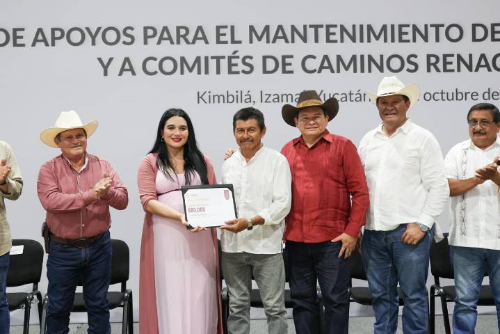 Díaz Mena refrenda compromiso con el campo yucateco