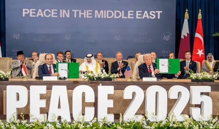 Líderes mundiales firman acuerdo que acaba con dos años de guerra en la Franja de Gaza