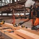 Rebota el dólar, mientras el Gobierno define que el salario suba por mérito y no por inflación