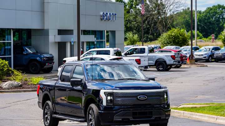 Ford reports Q3 sales gain of 8.2%, Lincoln down