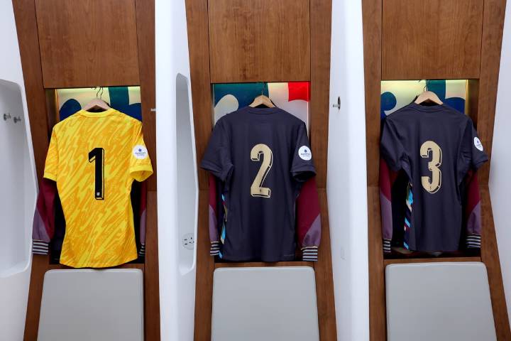 Why England are wearing nameless shirts in second half against Wales