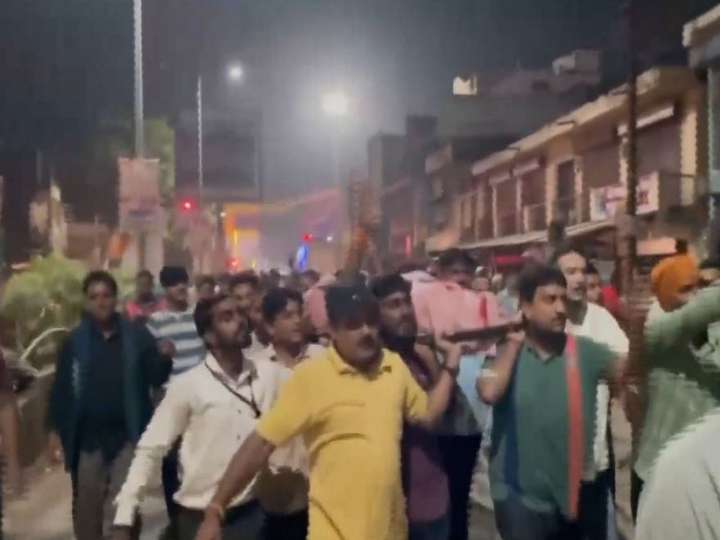 Chhattisgarh: 1 dead, several injured after car wreaks havoc