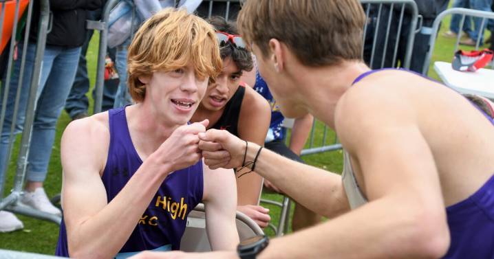 Defending champions, freshman newcomers shine at state cross country meet