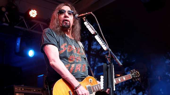 KISS Guitarist Ace Frehley Reportedly On Life Support After Sudden Health Decline
