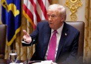 Trump dice no saber quién es María Corina Machado, pese a que fue muy generosa con él
