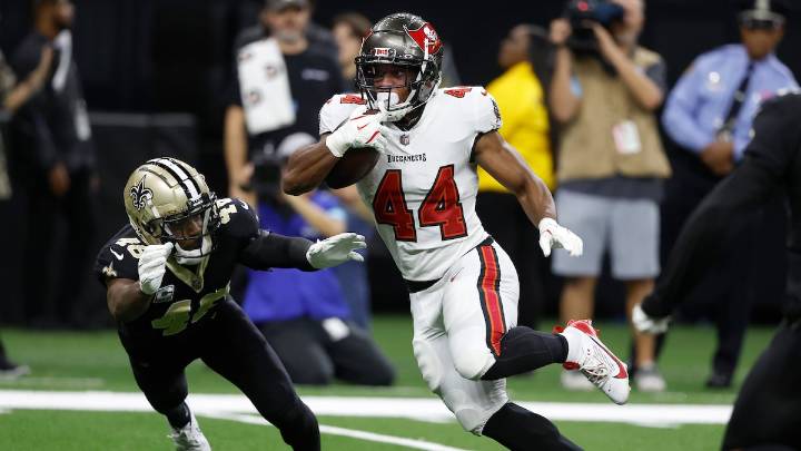 Why are Bucs content to let Sean Tucker be a one