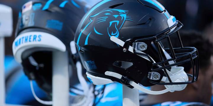 Panthers to wear new uniform combo against Cowboys