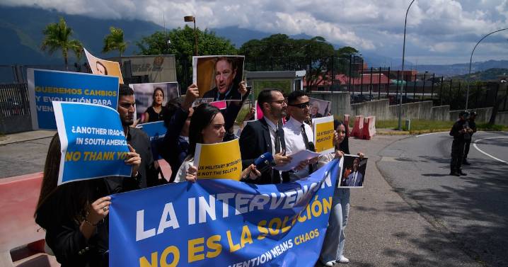 U.S. strikes Venezuelan drug boats, killing 14, Hegseth says