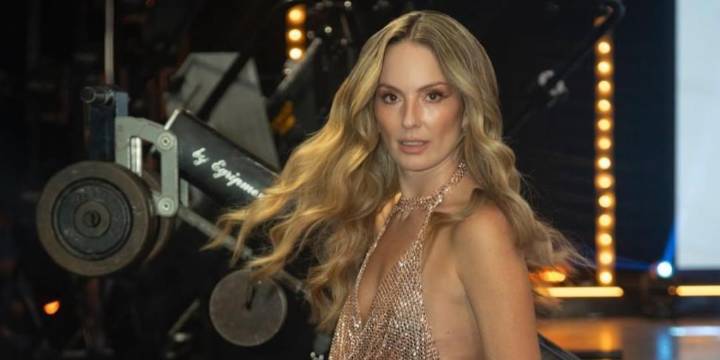Claudia Bahamón compartió TBT de cuando era niña: su sonrisa causó ternura entre sus seguidores