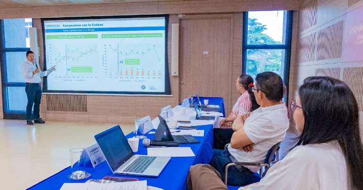 Pares evaluadores inician visita académica al Programa de Ingeniería Ambiental y Sanitaria