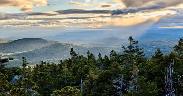 Land trust preserves 2,000 acres along Appalachian Trail