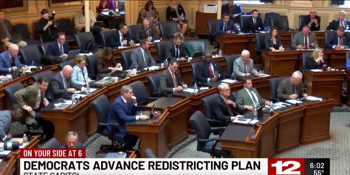 Democrats advance redistricting plan