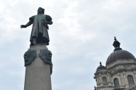 Syracuse’s Columbus statue will outlast Ben Walsh, who promised 5 years ago to remove it